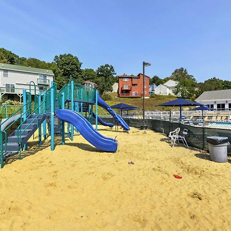 Poconos Family Home - Near Falls With Resort Perks! Бушкилл Экстерьер фото